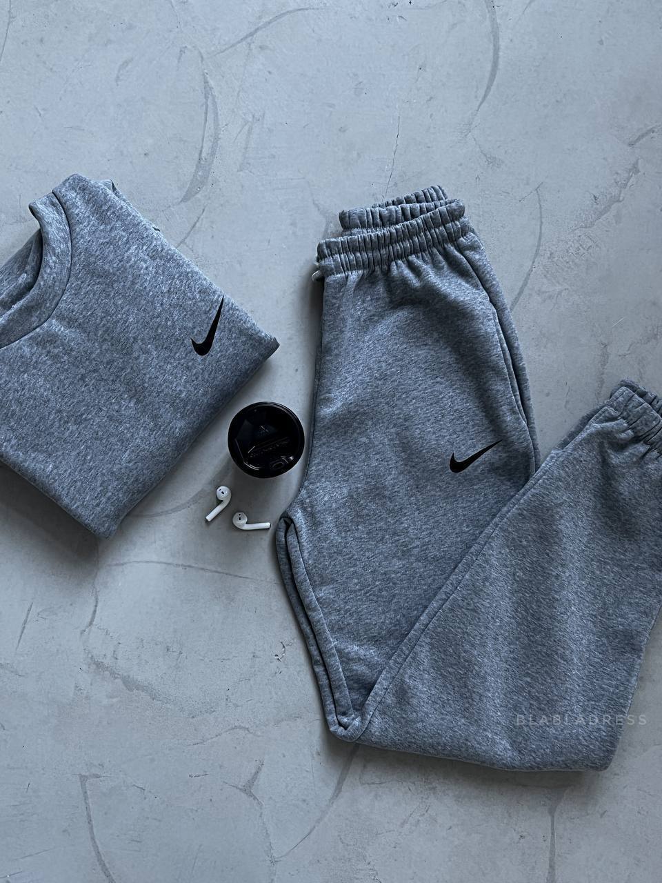 5bf571aa-8694-11ee-ad37-166b0be12ee5_1