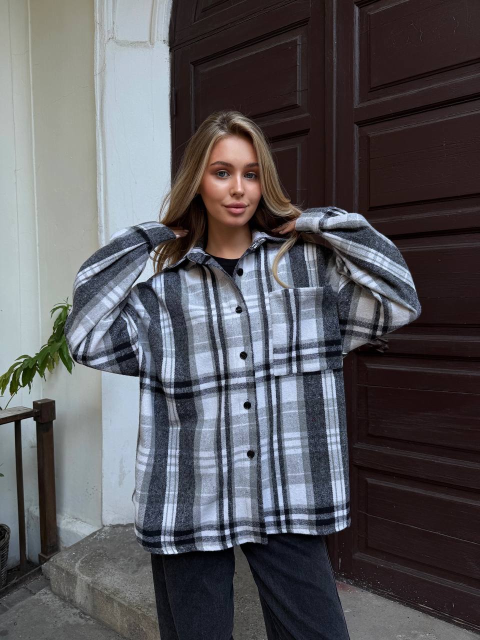 5caa40d8-421c-11f0-8622-dee18ff4e8c0_1