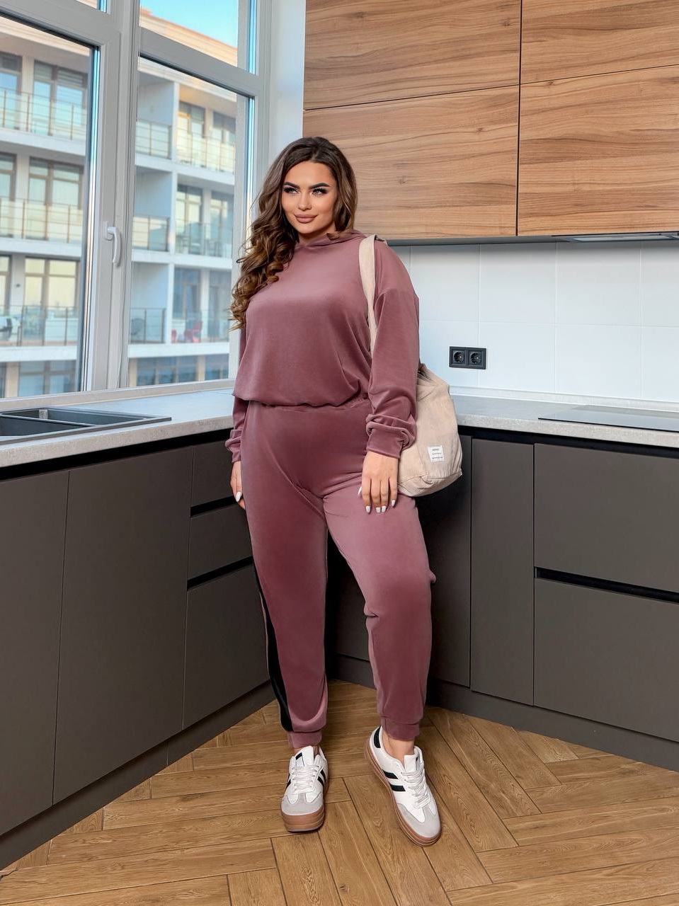 5edf251f-dbcd-11ef-8621-dee18ff4e8c0_2