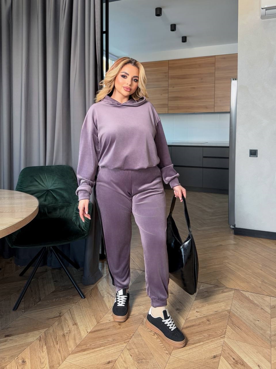 5edf2533-dbcd-11ef-8621-dee18ff4e8c0_3