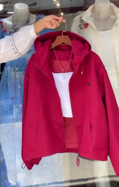 5f0acade-81ef-11f0-8624-dee18ff4e8c0_0