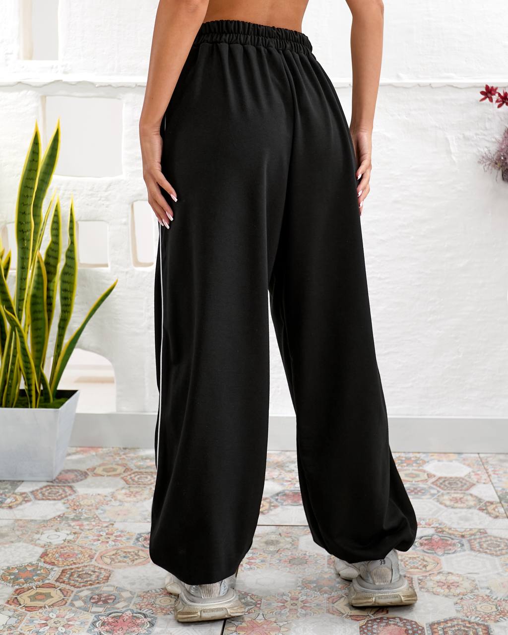 605c39bf-9fa4-11f0-8624-dee18ff4e8c0_2