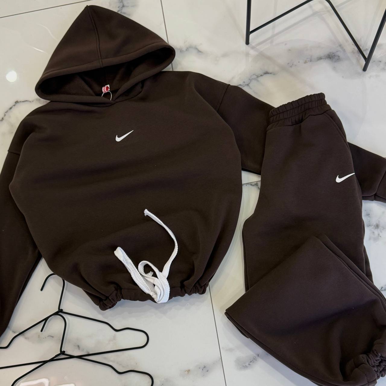 605c39e2-9fa4-11f0-8624-dee18ff4e8c0_0