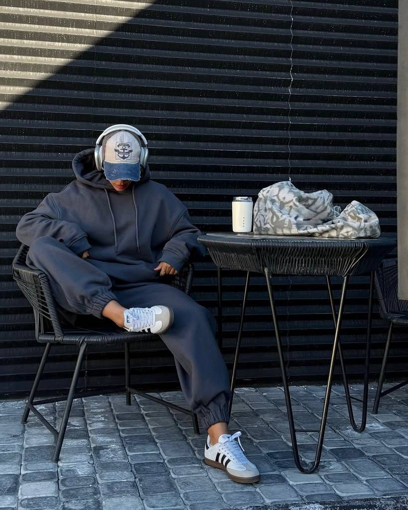 607eb1ee-42da-11f0-8622-dee18ff4e8c0_0