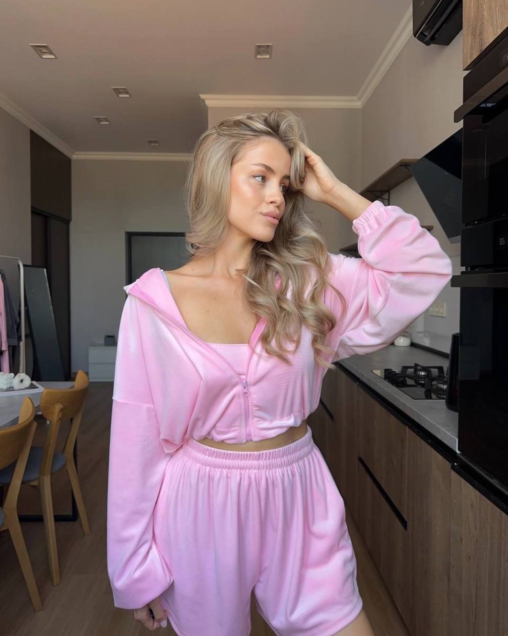 60d7a498-7520-11f0-8624-dee18ff4e8c0_3