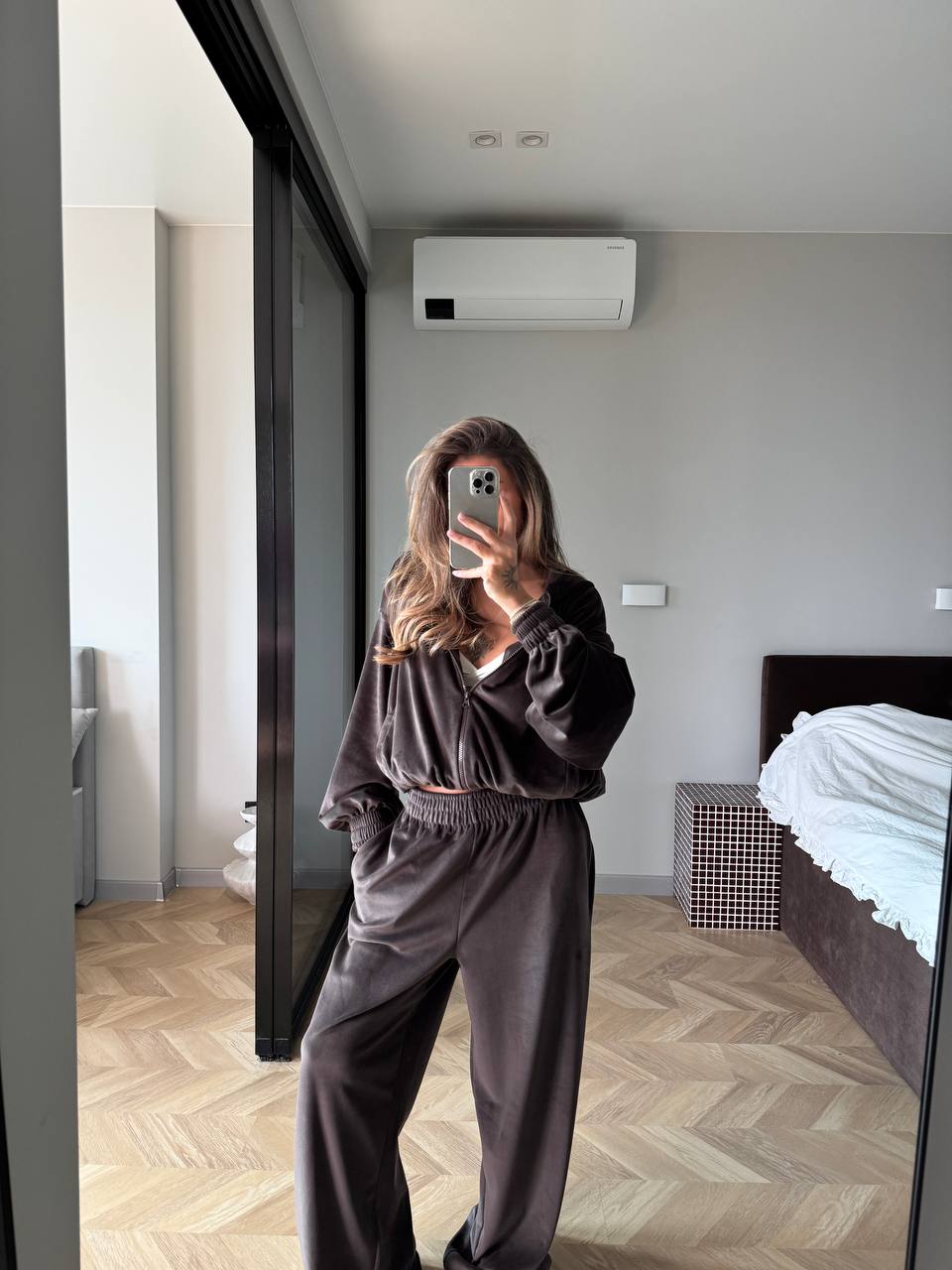 60df69e6-9faf-11f0-8624-dee18ff4e8c0_1