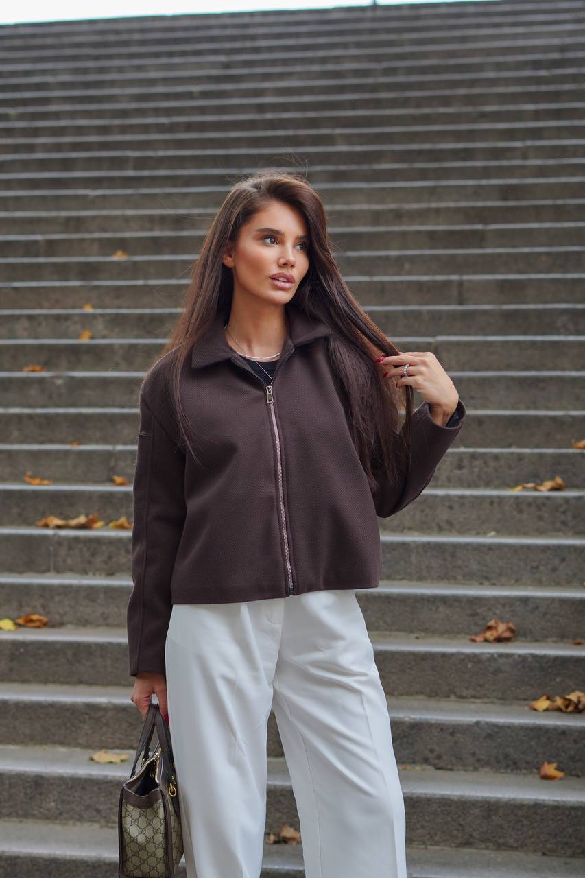 60df69f2-9faf-11f0-8624-dee18ff4e8c0_0