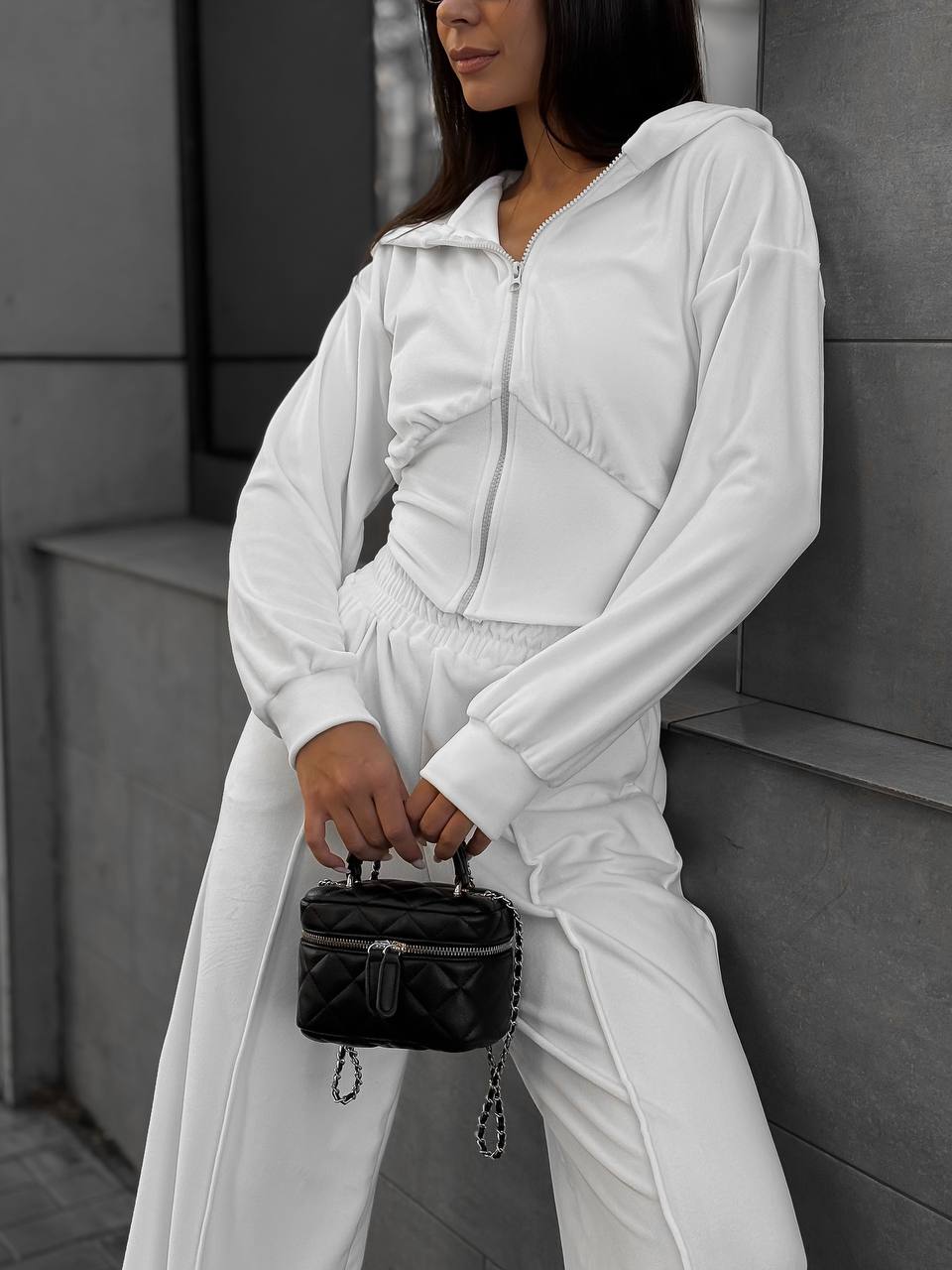 6157a1da-826c-11ef-8620-dee18ff4e8c0_2