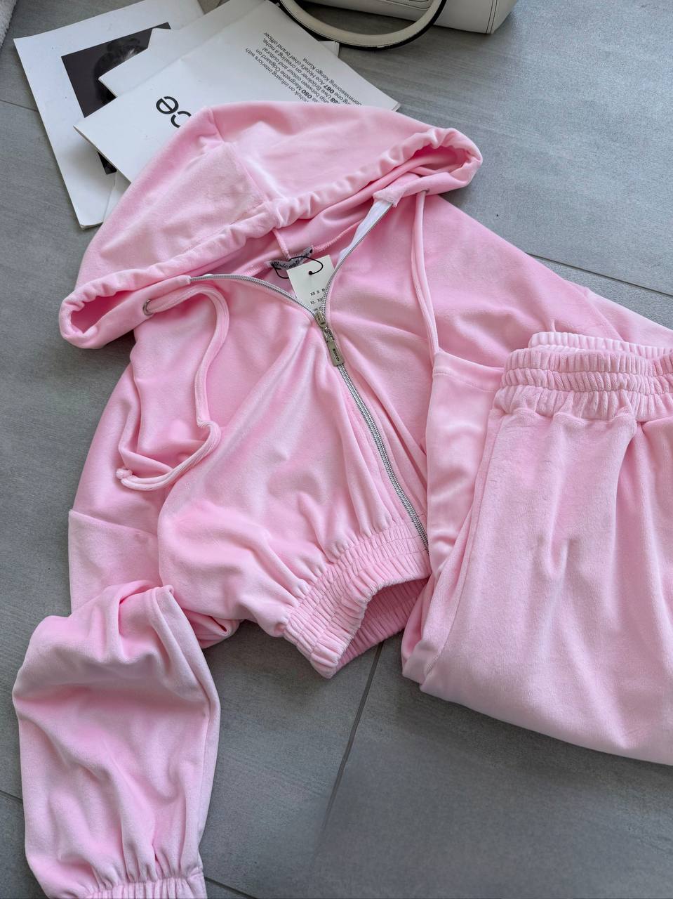 615c20c6-f94e-11ef-8621-dee18ff4e8c0_2