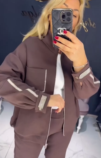 643517e8-40f8-11f0-8622-dee18ff4e8c0_1