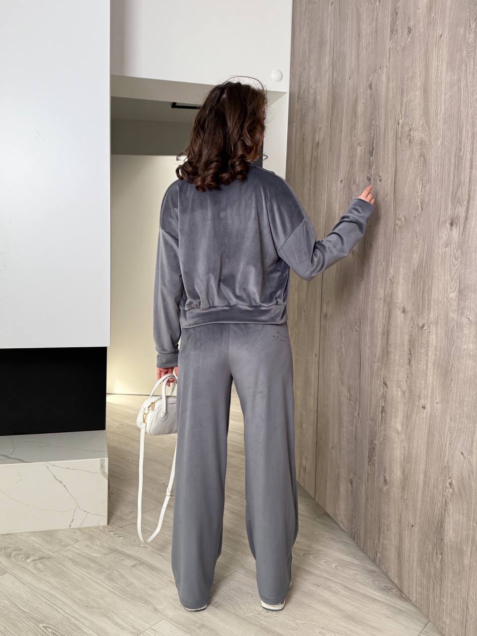 671d5ad8-ed75-11ef-8621-dee18ff4e8c0_1