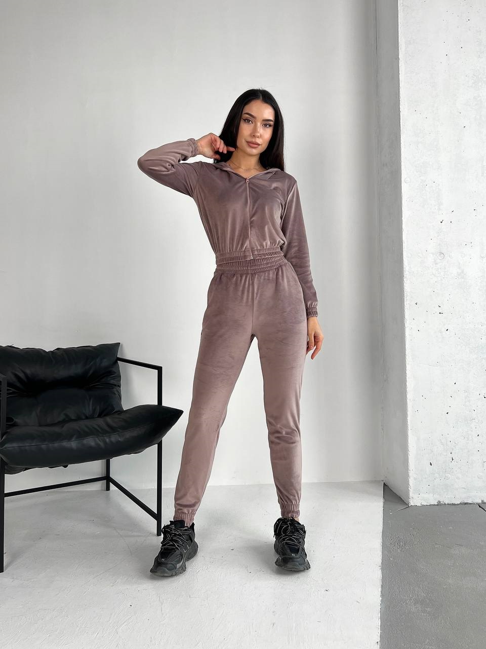 67903555-c999-11ee-ad4e-166b0be12ee5_0