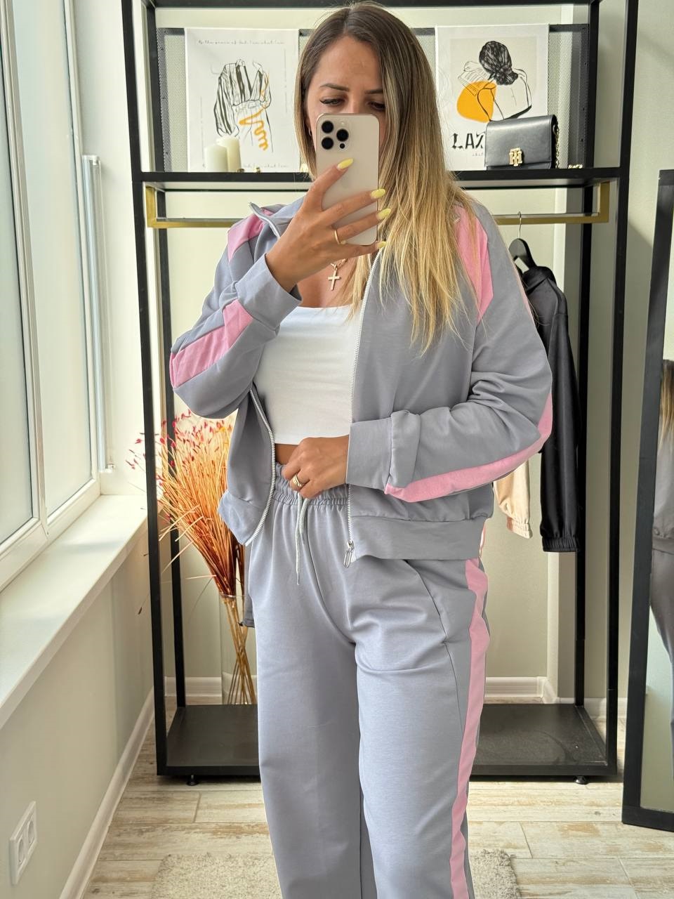 688da379-40f1-11f0-8622-dee18ff4e8c0_2