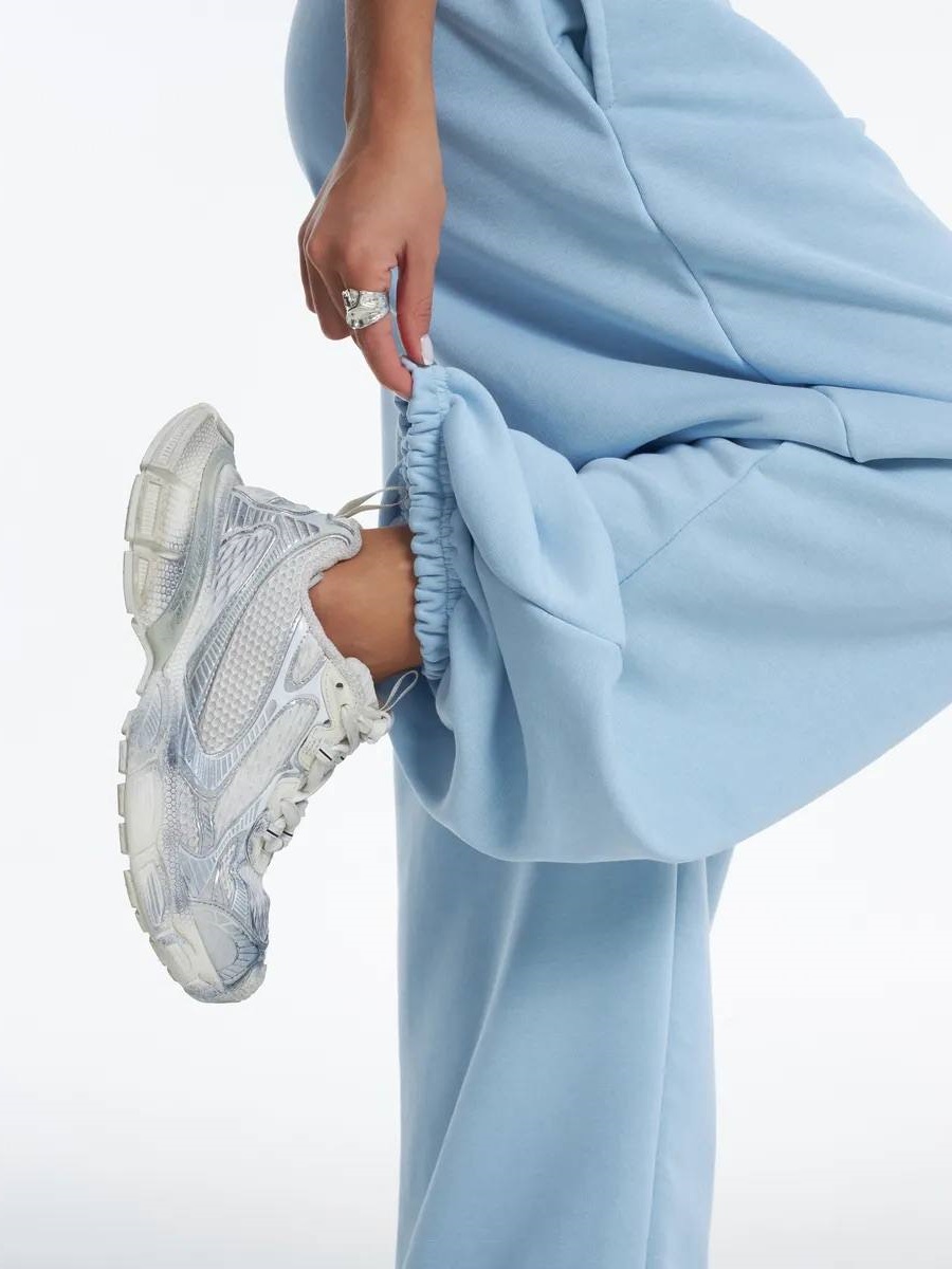 69eeea0f-864c-11f0-8624-dee18ff4e8c0_1