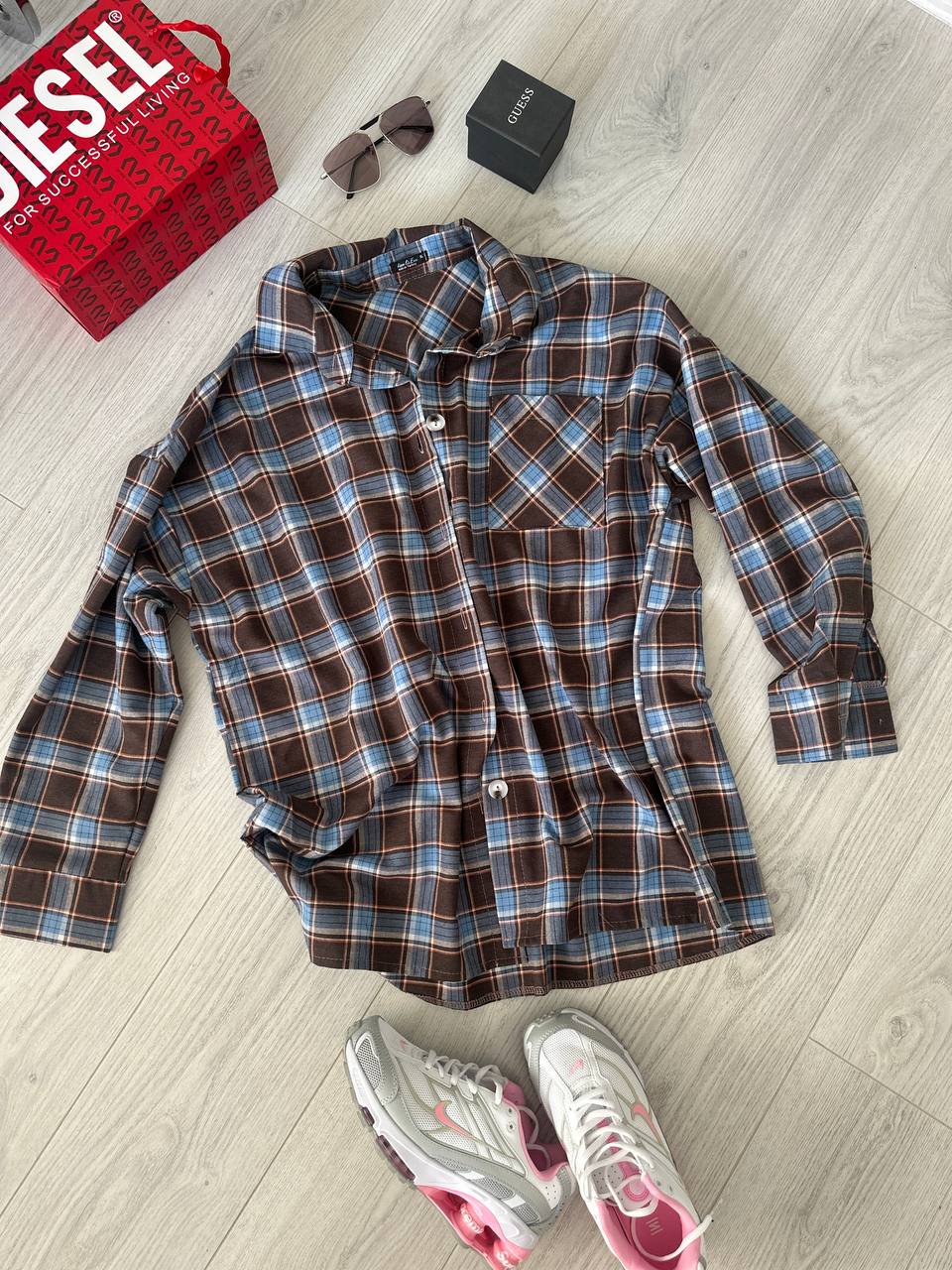 6a135056-6984-11f0-8624-dee18ff4e8c0_1