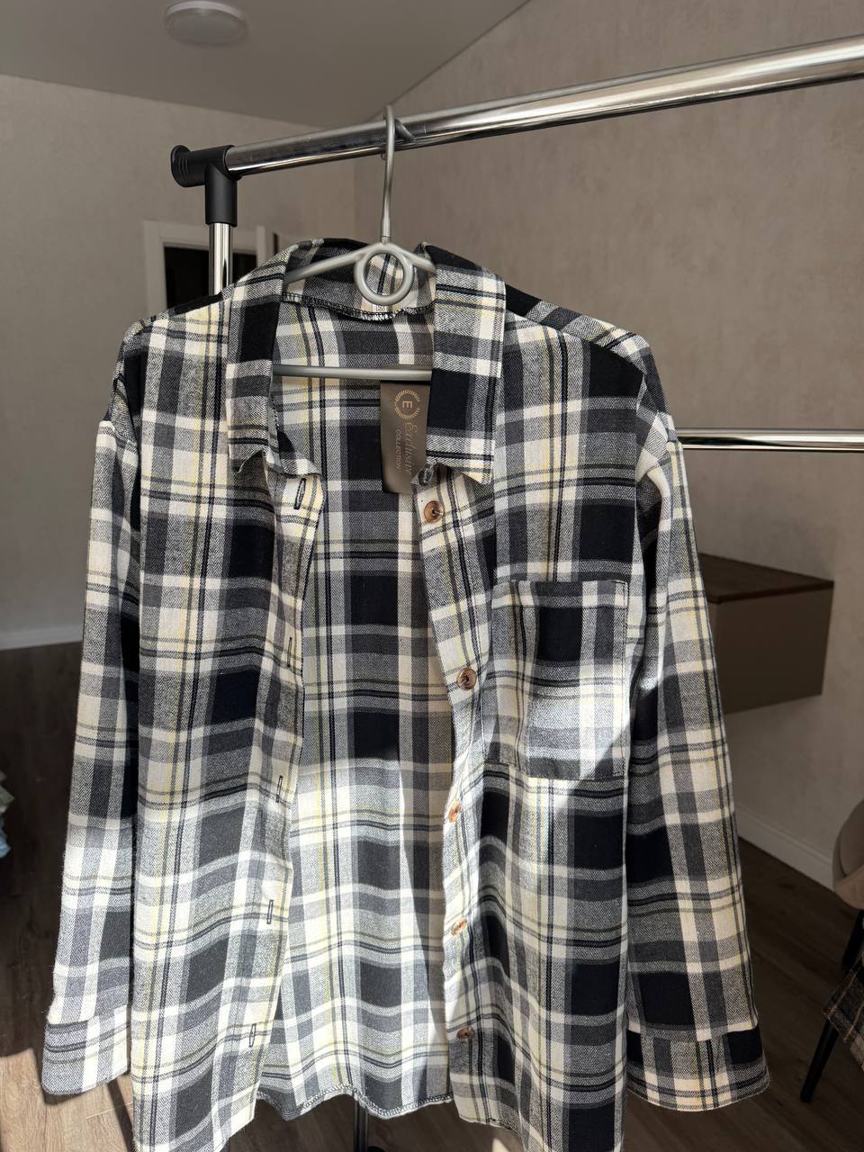 6a7a3bb7-4033-11f0-8622-dee18ff4e8c0_1