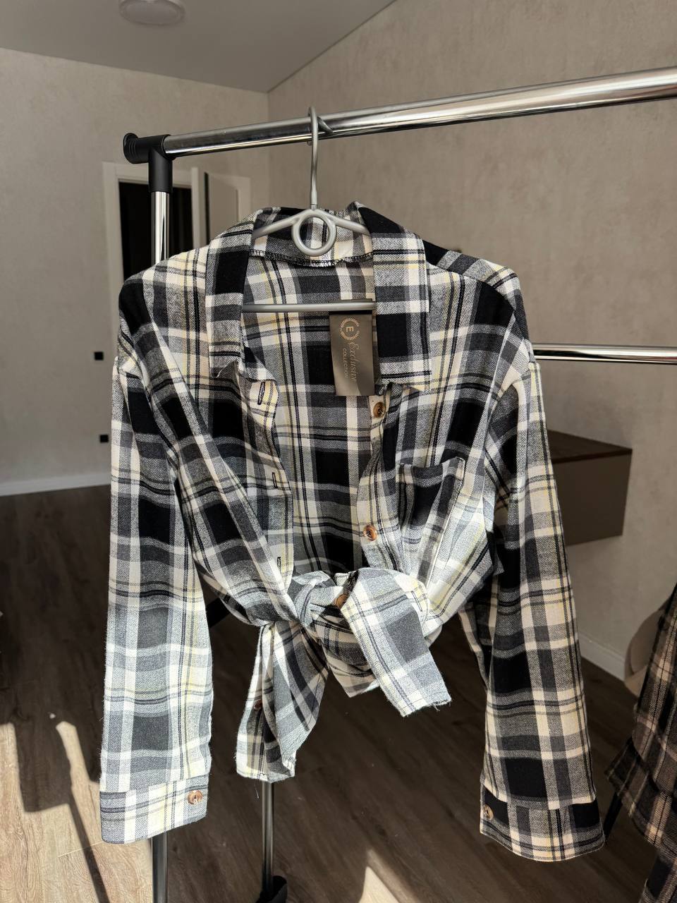 6a7a3bb7-4033-11f0-8622-dee18ff4e8c0_2