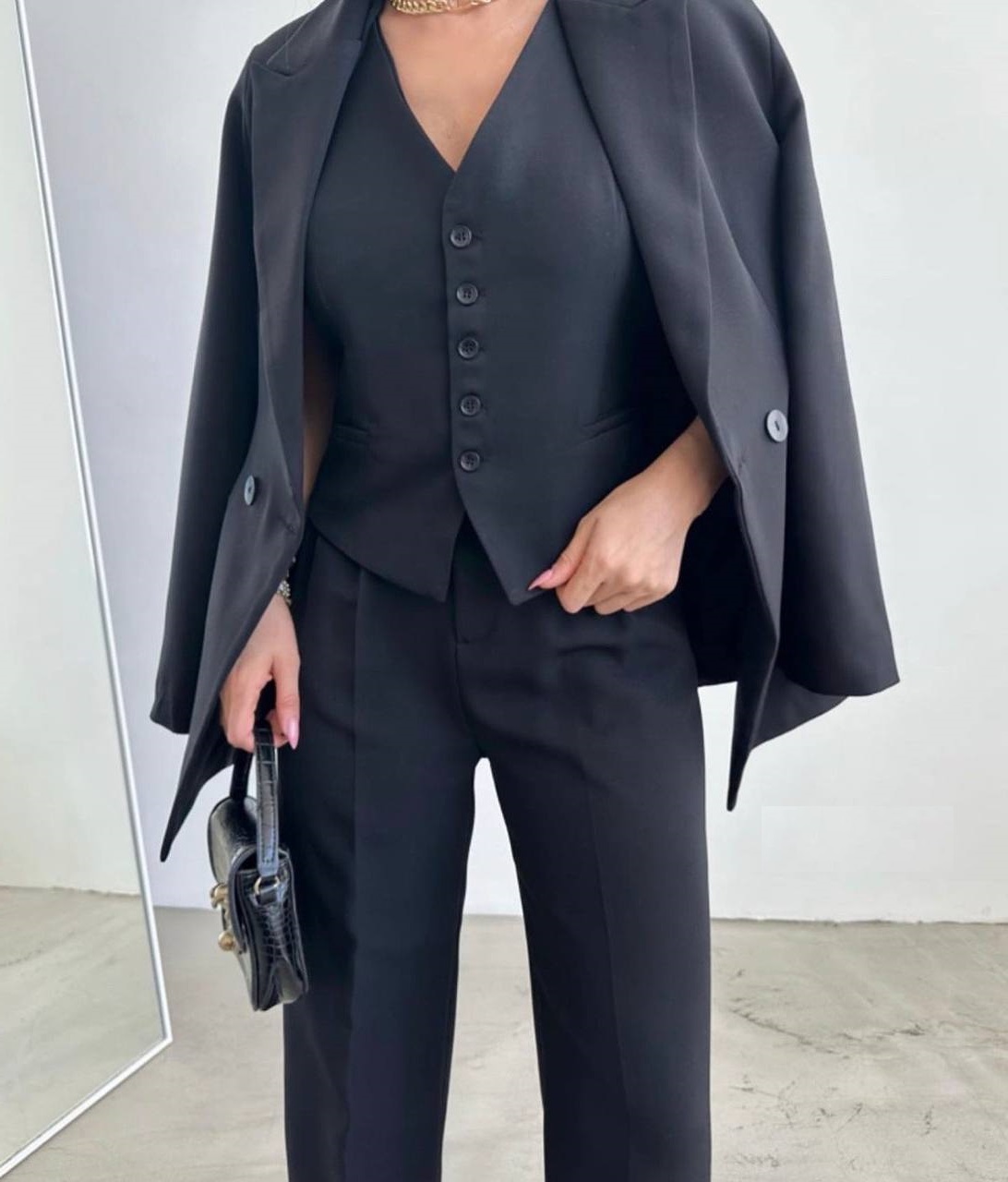 6ac68f62-6dad-11ef-861f-dee18ff4e8c0_2