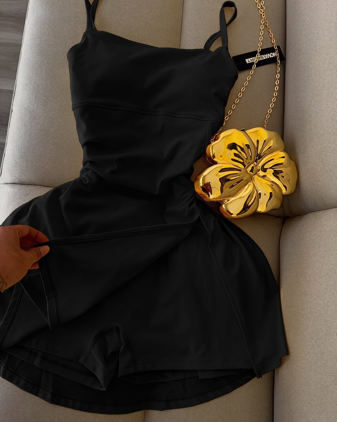 6b8d405e-2c01-11f0-8622-dee18ff4e8c0_1