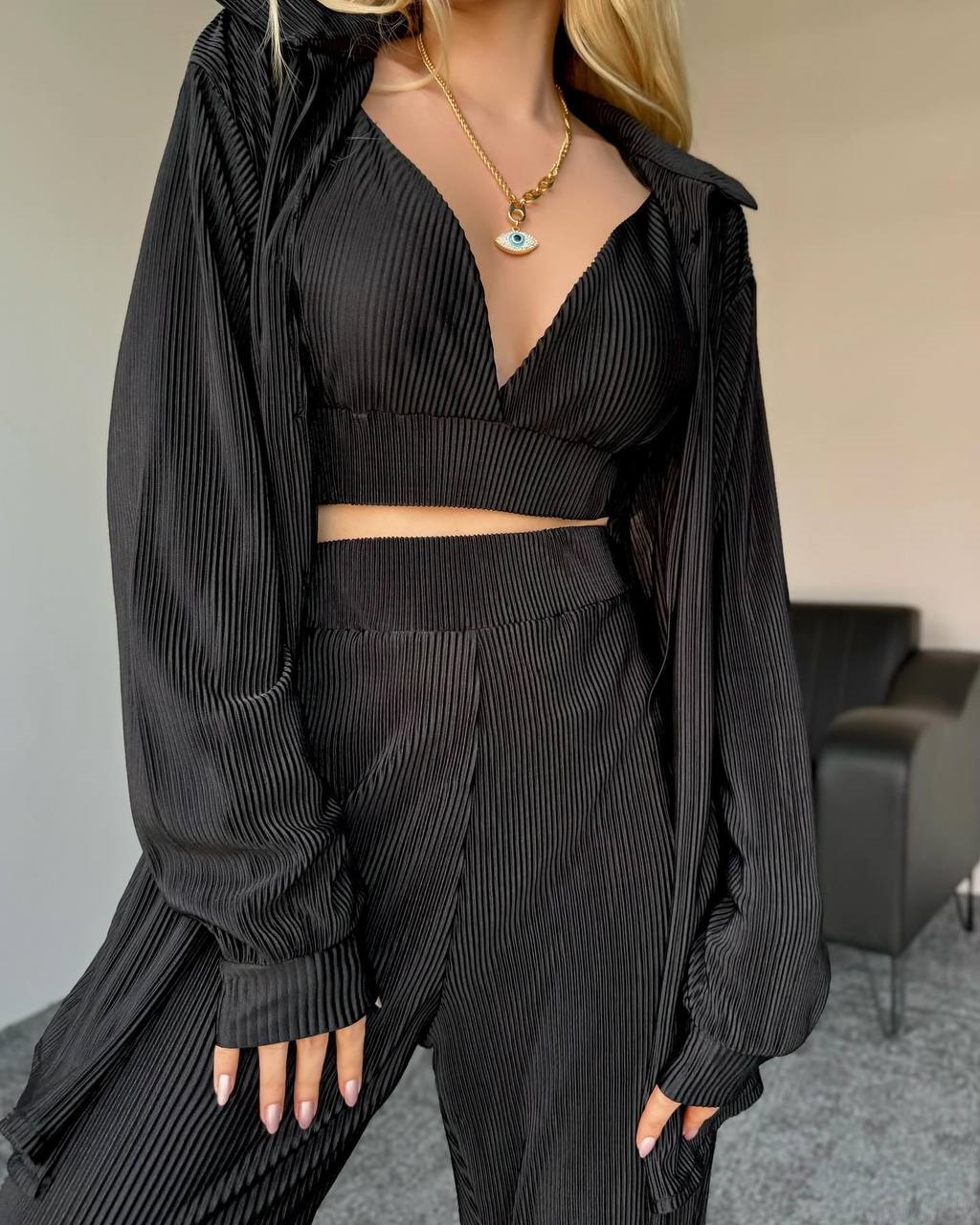 6bea7476-05e7-11ef-ad84-166b0be12ee5_1