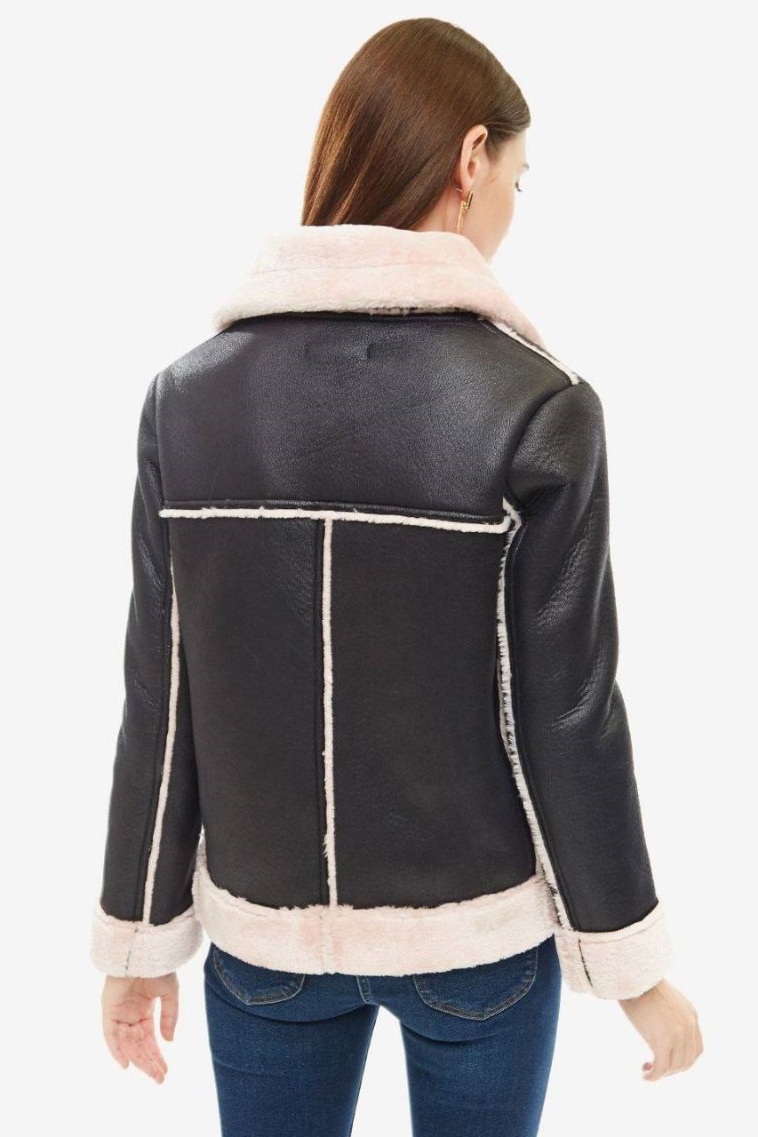 6cb8a48c-6e5b-11ef-861f-dee18ff4e8c0_1