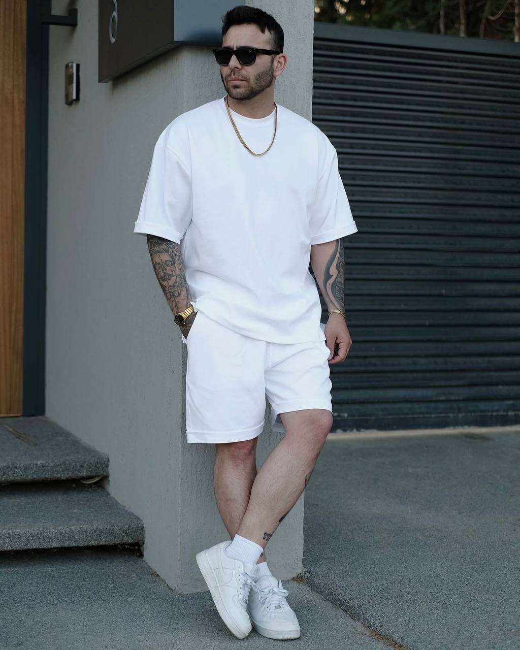 МУЖСКИЕ КОСТЮМЫ