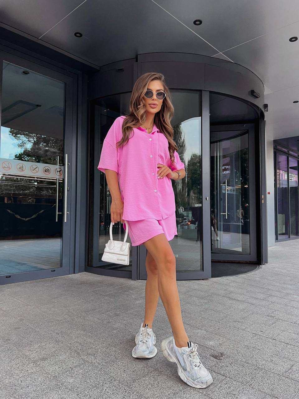 6ee2ebcf-5200-11f0-8622-dee18ff4e8c0_1