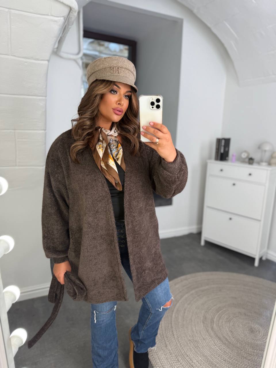 6f76c811-908f-11f0-8624-dee18ff4e8c0_1