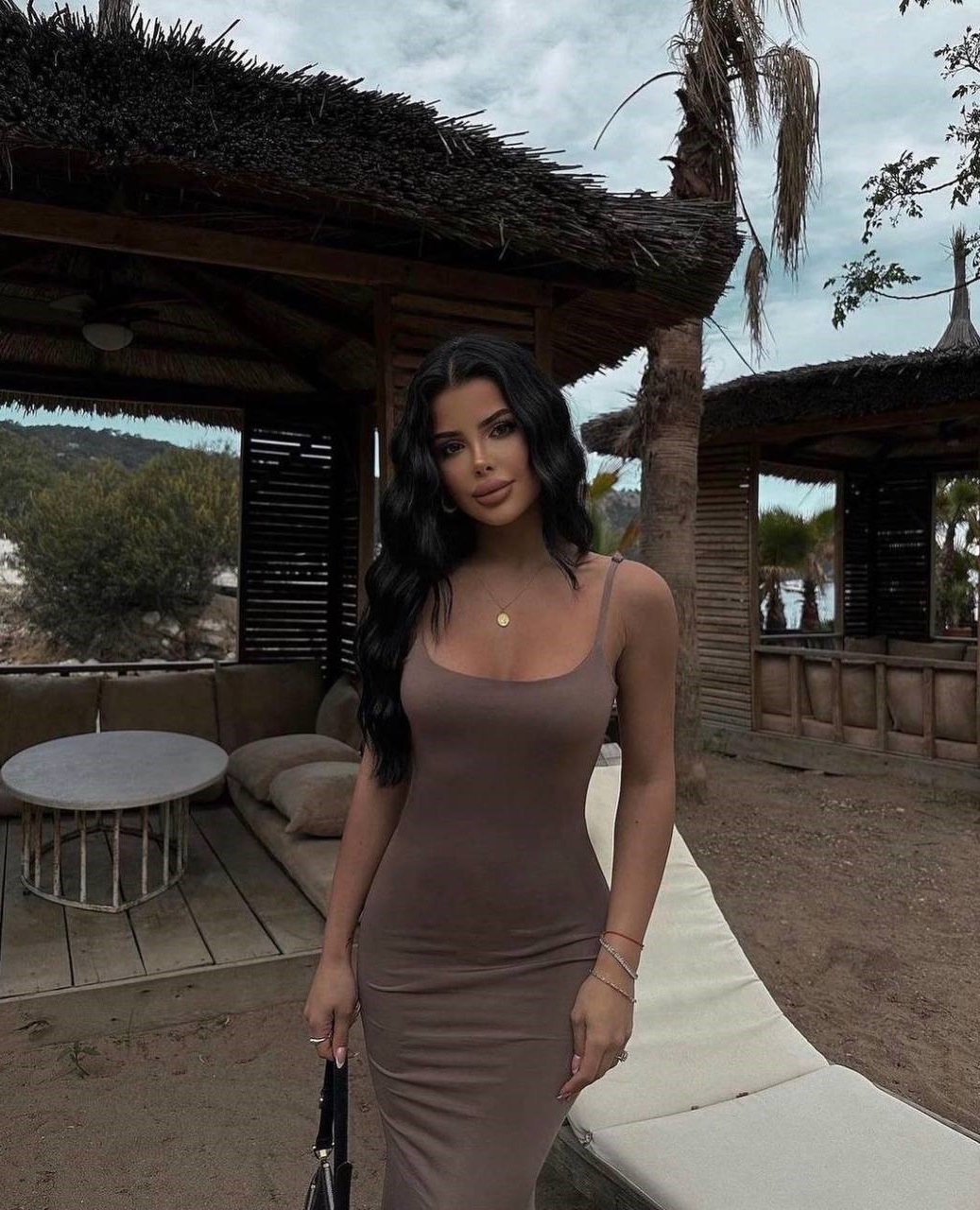 701894a0-c2ca-11ee-ad4c-166b0be12ee5_1