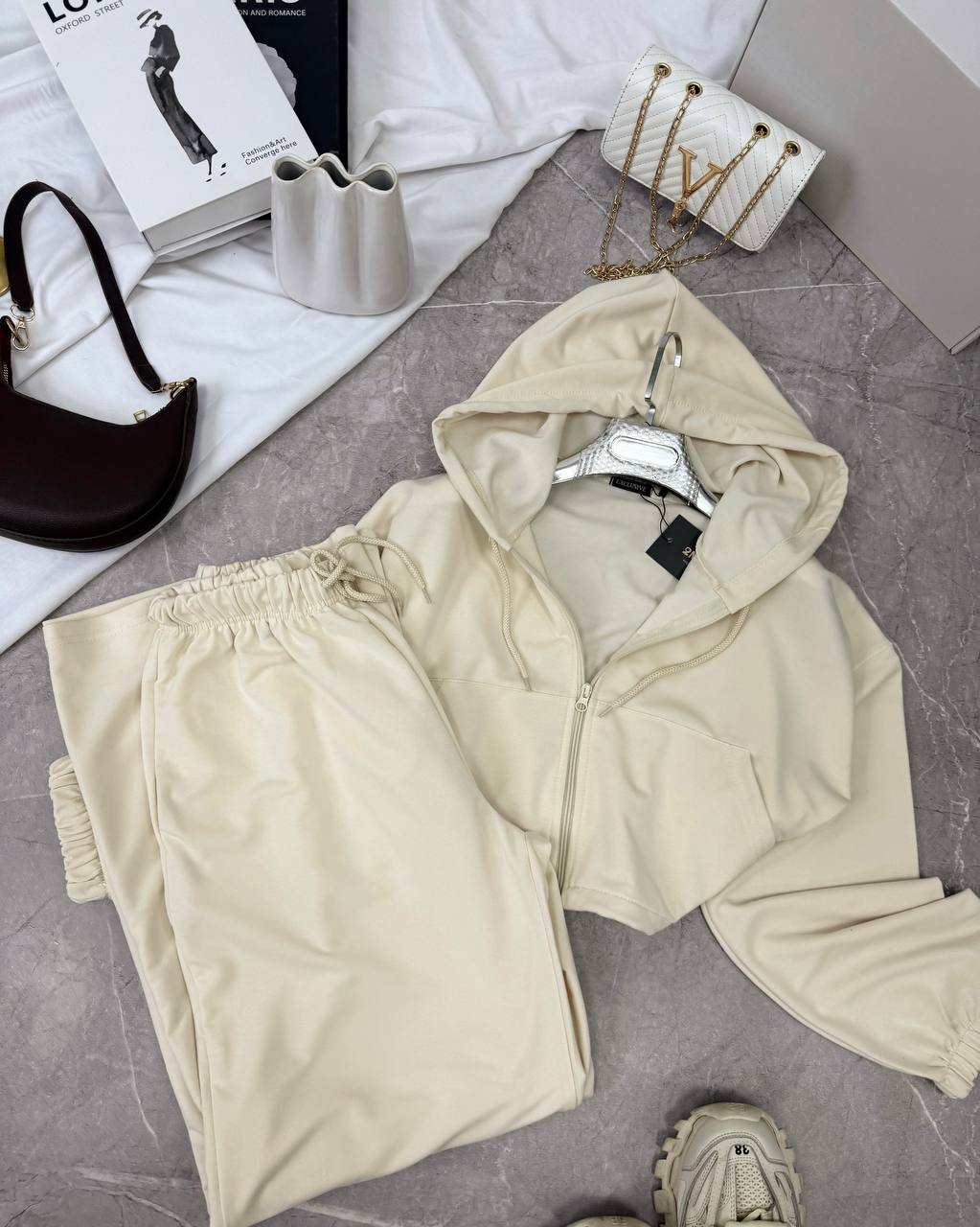 709e7f07-8a8d-11f0-8624-dee18ff4e8c0_0