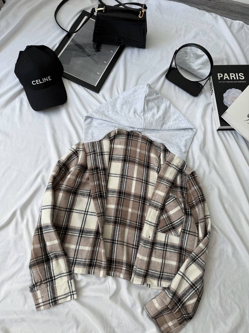 709e7f12-8a8d-11f0-8624-dee18ff4e8c0_0