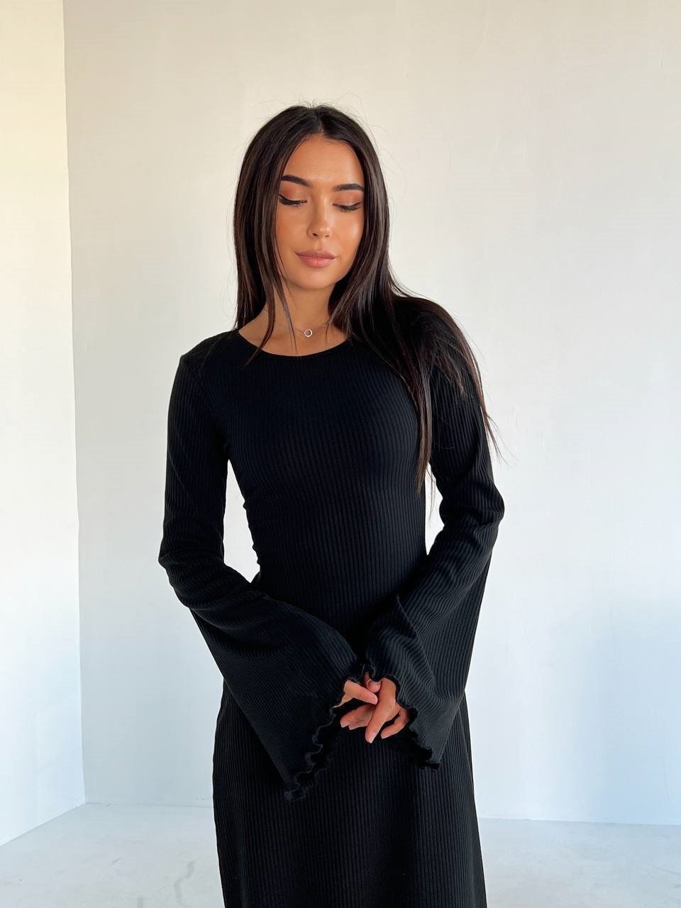 70dfbe86-904d-11ef-8620-dee18ff4e8c0_4