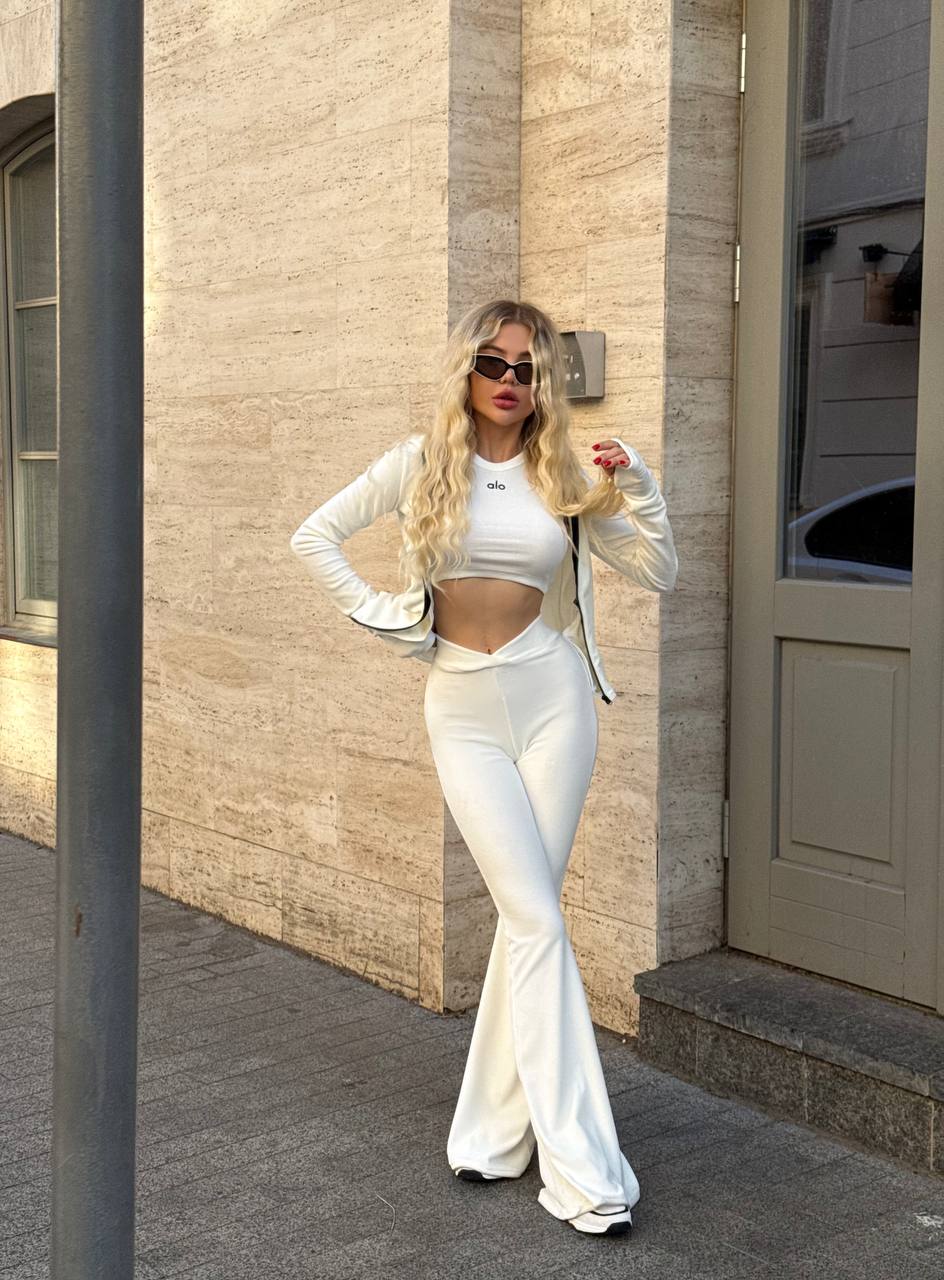 72b443c5-4367-11f0-8622-dee18ff4e8c0_2