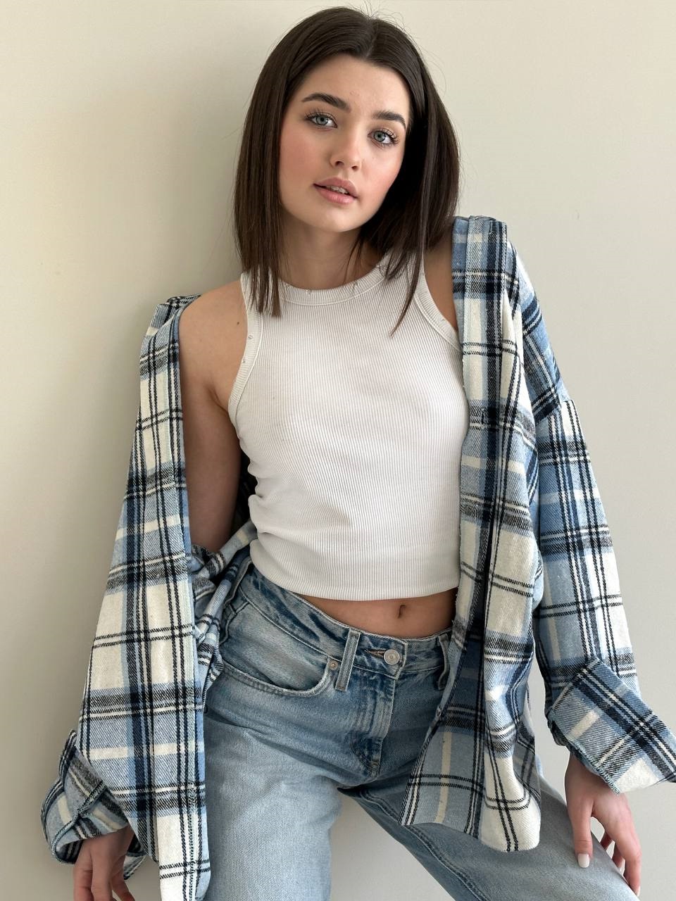 76c8f092-dc84-11ee-ad52-166b0be12ee5_0