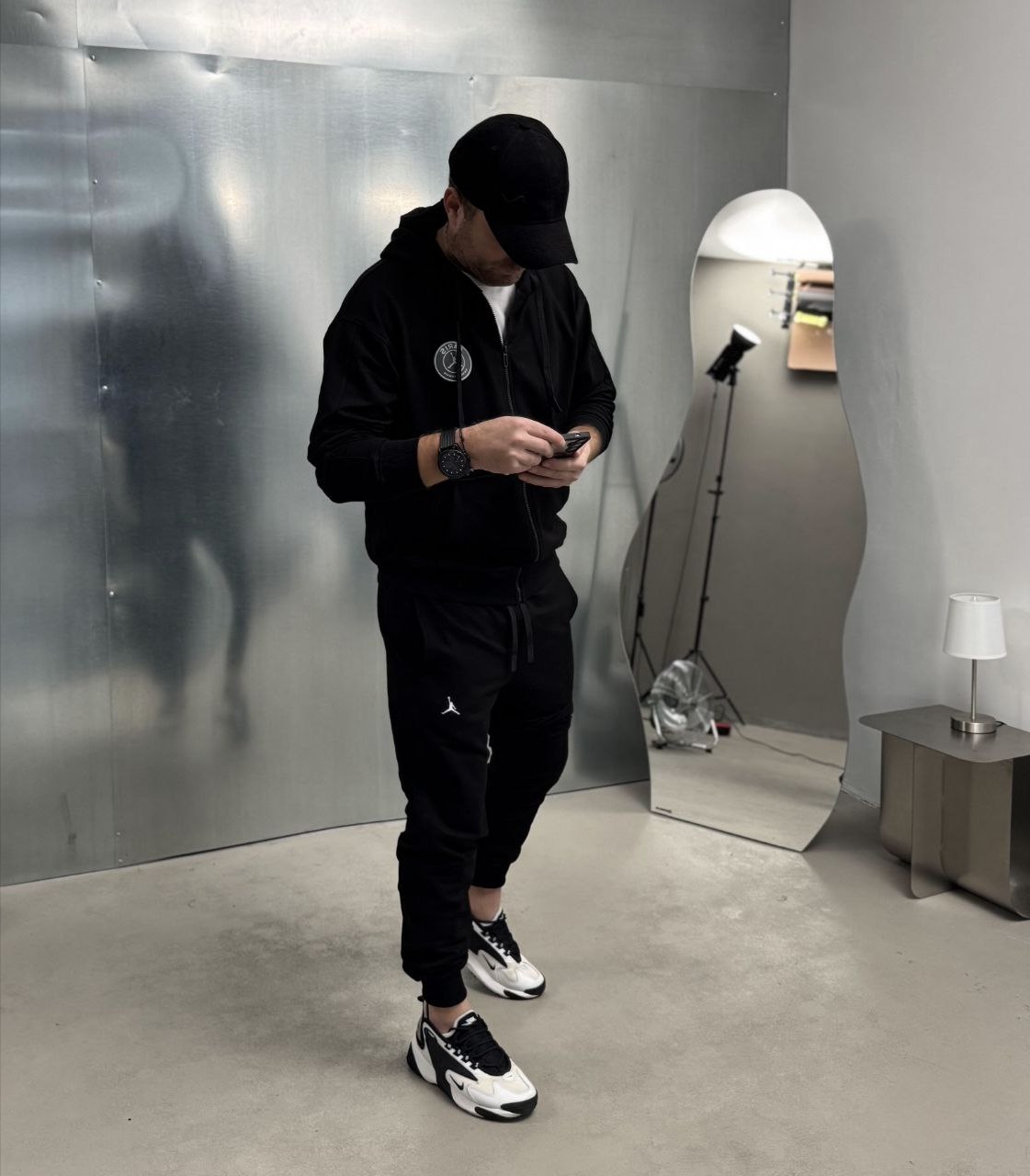 76d89e23-e144-11ef-8621-dee18ff4e8c0_2