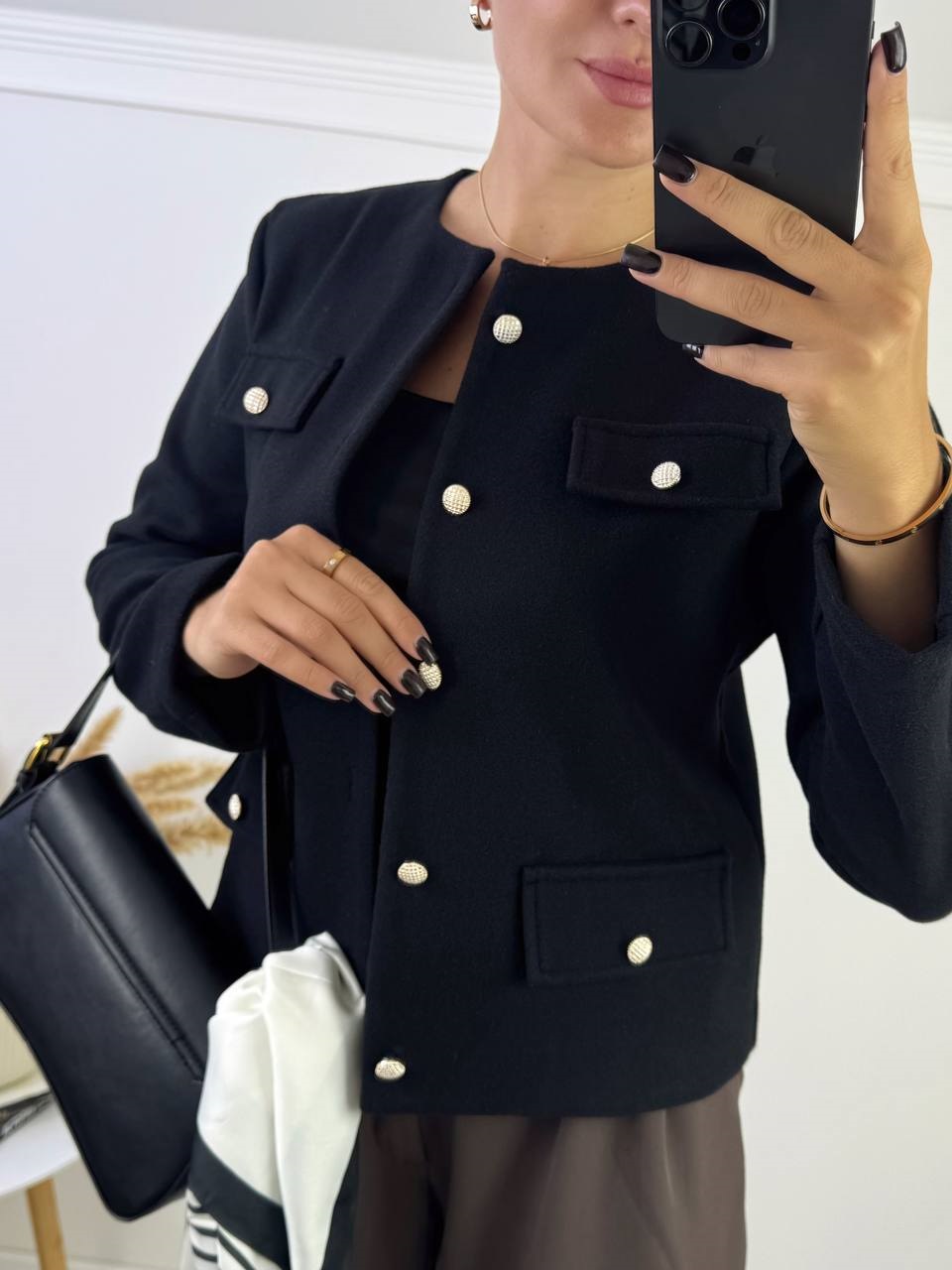 770917ab-7eba-11f0-8624-dee18ff4e8c0_3