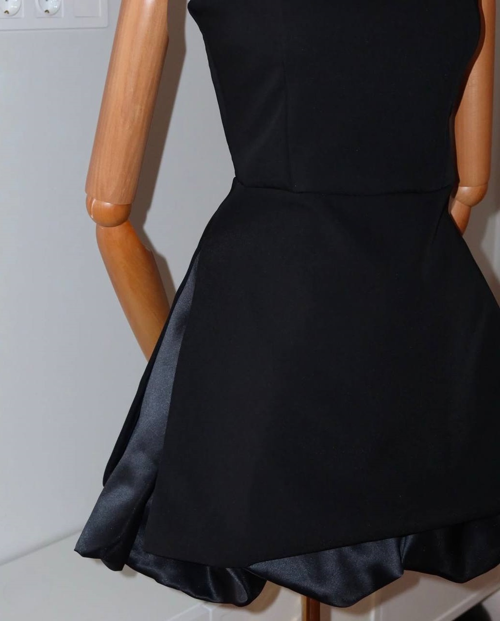 7884730d-0800-11f0-8621-dee18ff4e8c0_1