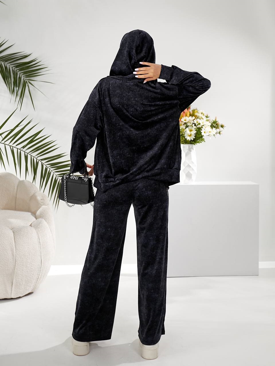 7afb6b27-f2e3-11ef-8621-dee18ff4e8c0_3