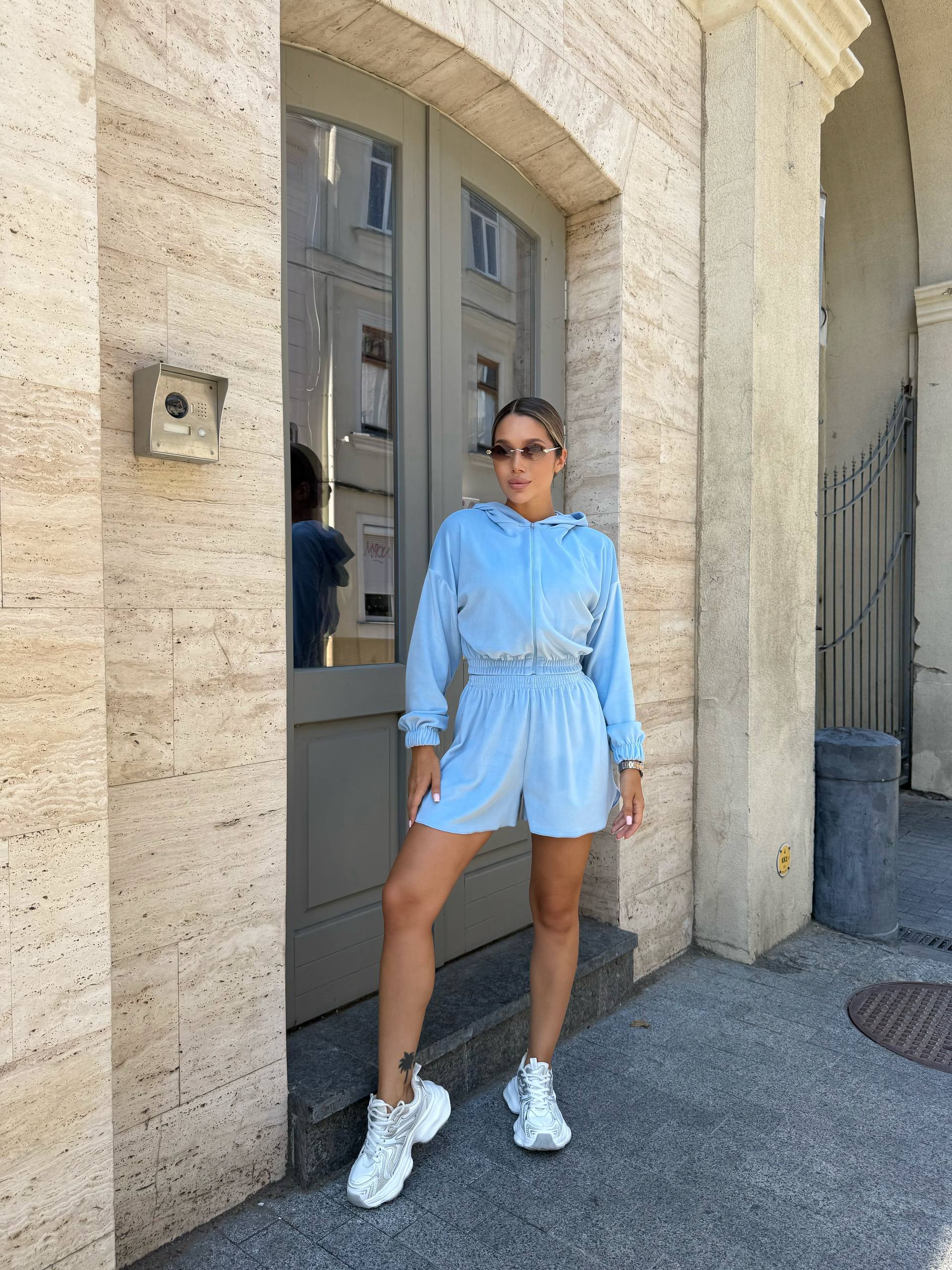 7cb9db93-6996-11f0-8624-dee18ff4e8c0_2