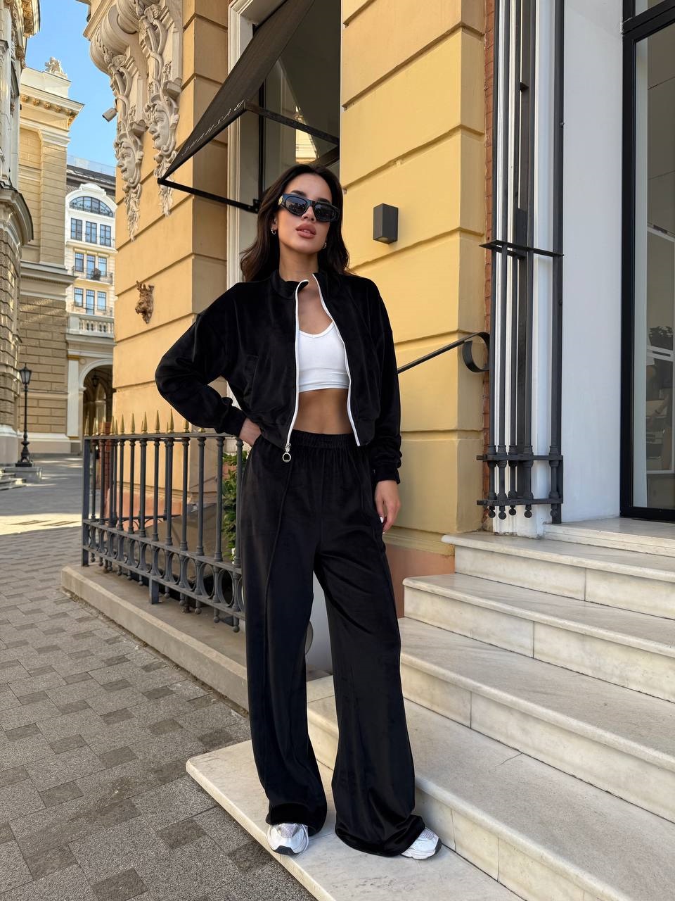 7d09b915-3f59-11f0-8622-dee18ff4e8c0_1