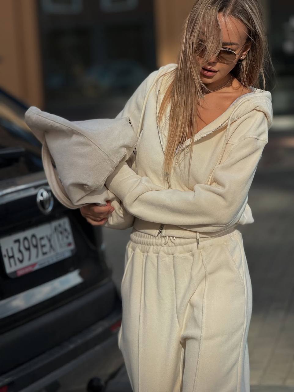 7e2073fc-8983-11f0-8624-dee18ff4e8c0_1