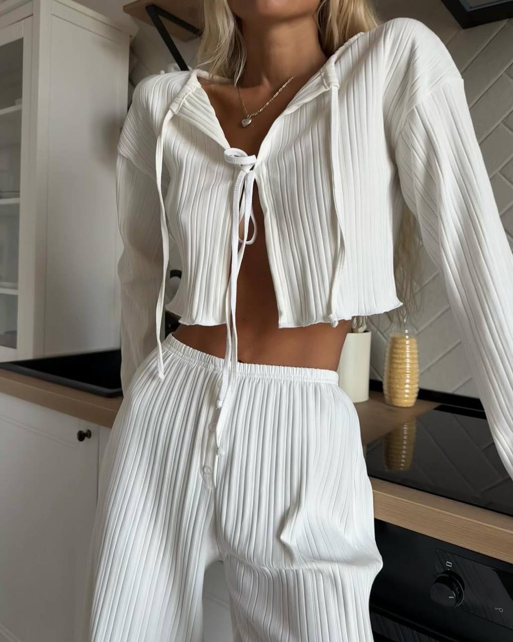 7ef36d36-6274-11f0-8624-dee18ff4e8c0_2