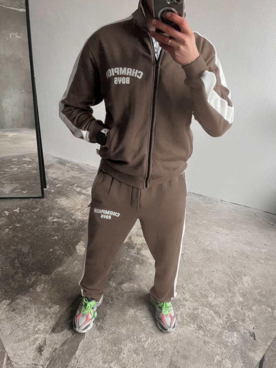 7fac4da2-19d1-11f0-8621-dee18ff4e8c0_1