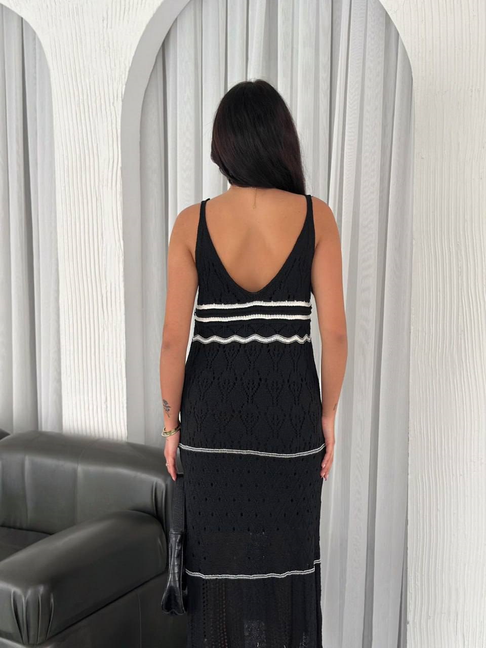 7ff76ed0-6269-11f0-8624-dee18ff4e8c0_1