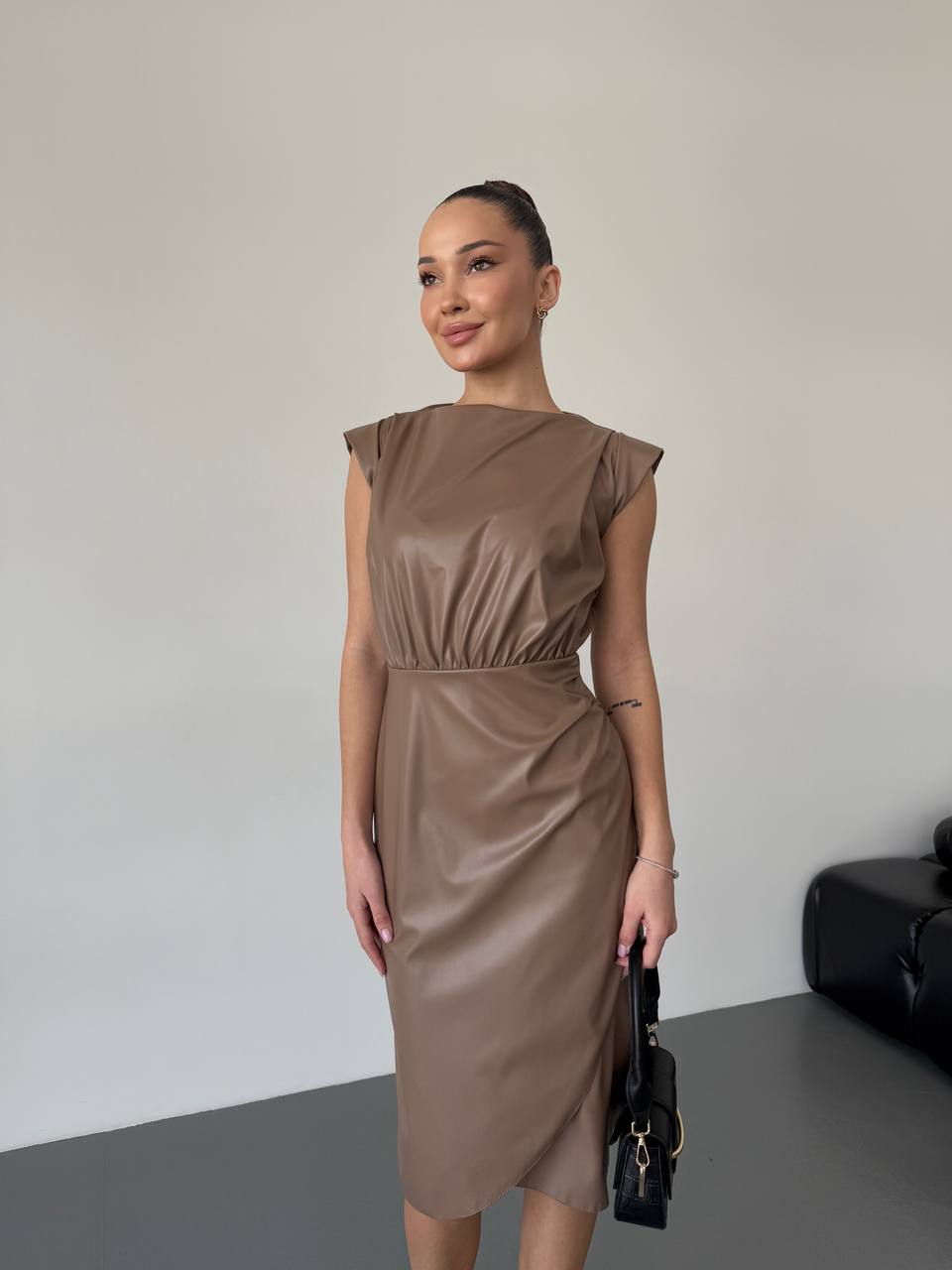 80244b1f-e661-11ef-8621-dee18ff4e8c0_1