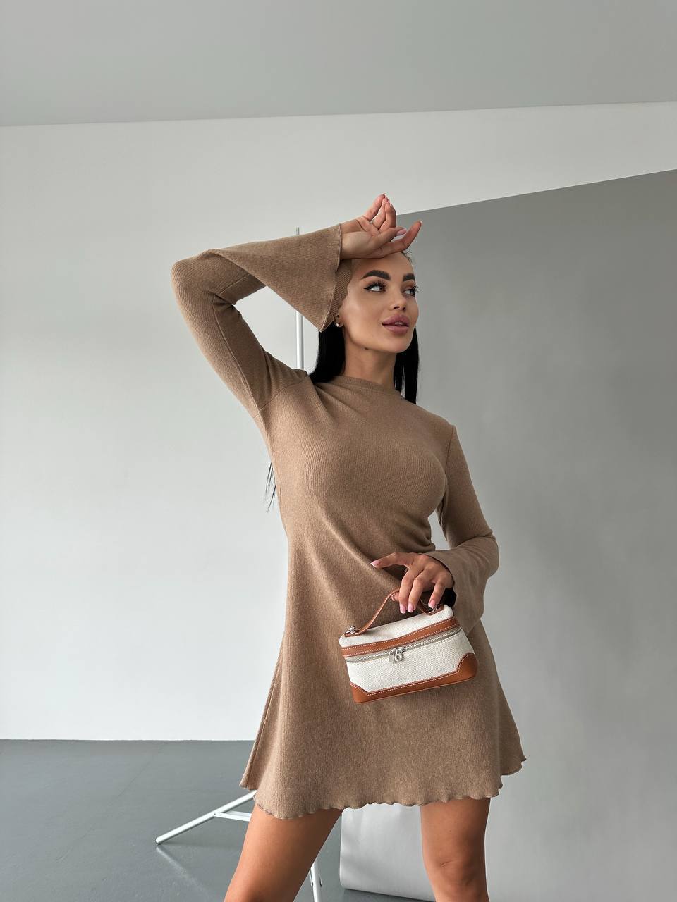 81230abb-8cb3-11ef-8620-dee18ff4e8c0_1