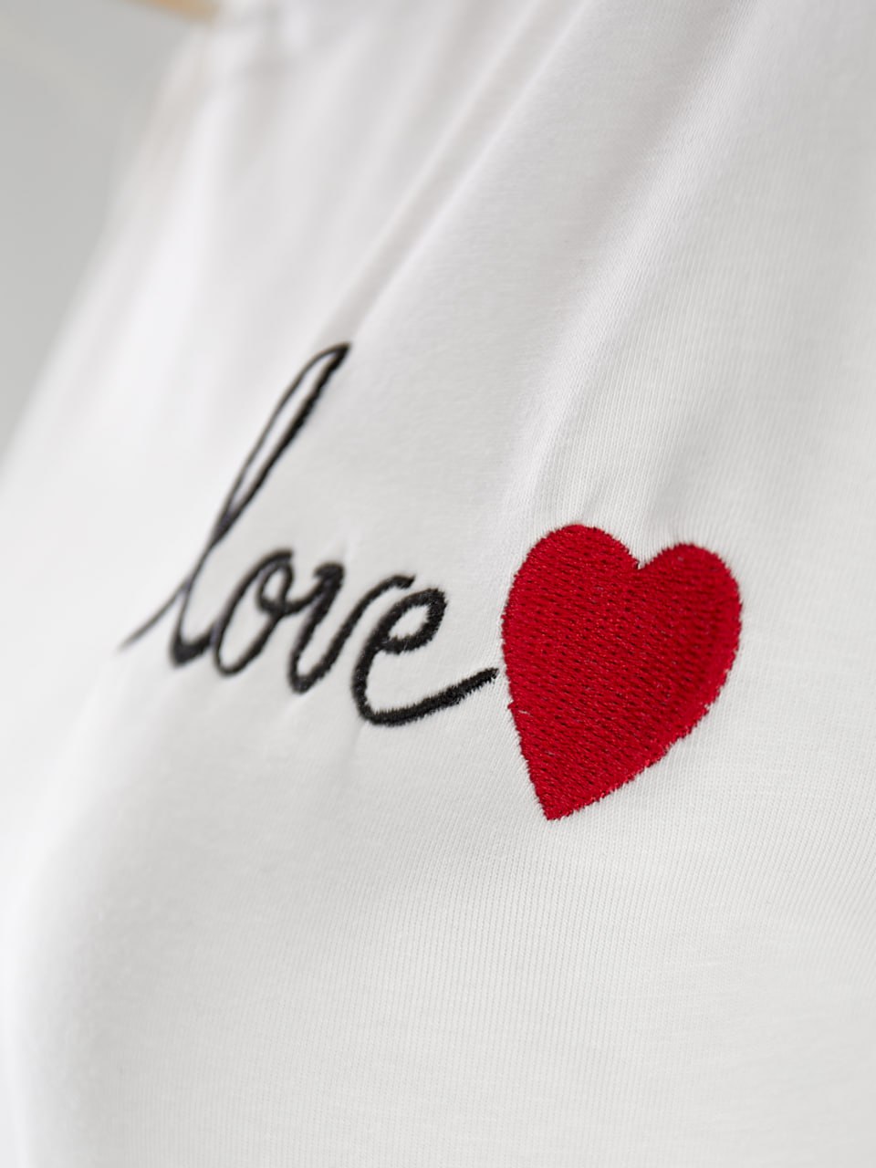 81c8409f-21fe-11f0-8622-dee18ff4e8c0_2