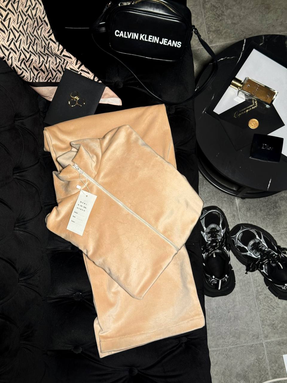 829e127a-417e-11f0-8622-dee18ff4e8c0_1