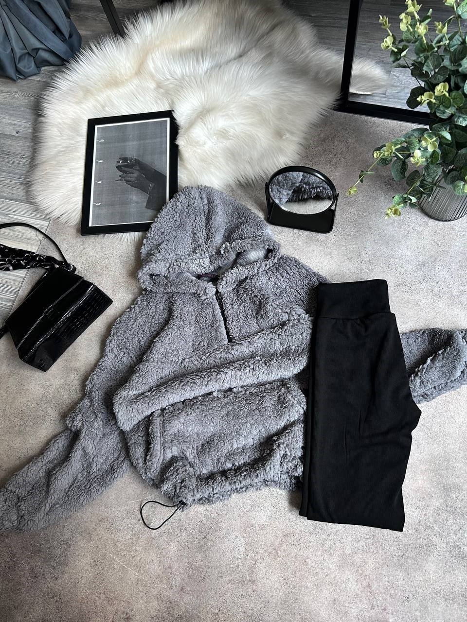 83ba1e7a-9238-11ef-8620-dee18ff4e8c0_1