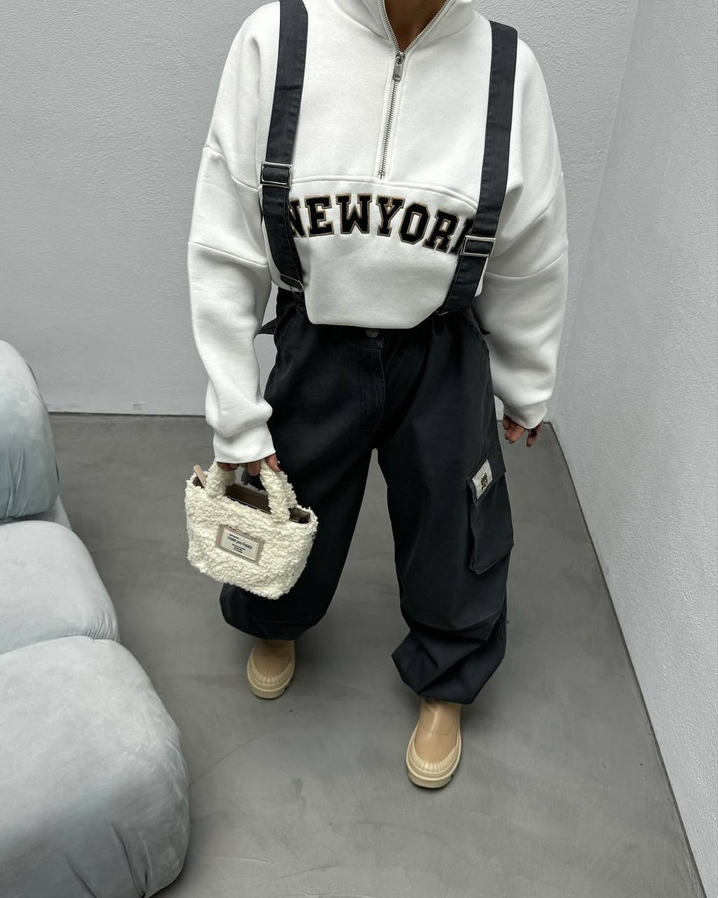 843fd176-d860-11ee-ad51-166b0be12ee5_0